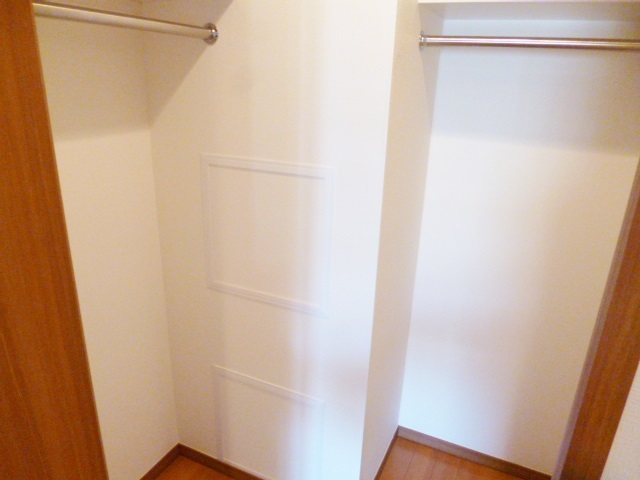 収納　ウォークインクローゼットです☆