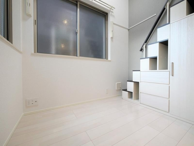 居室・リビング　別号室参考画像