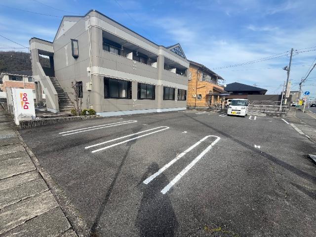 駐車場　外観写真（昼）