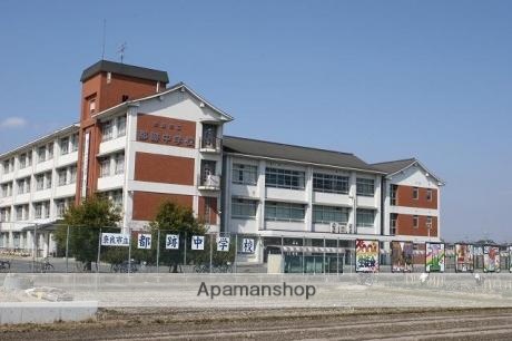 中学校　奈良市立都跡中学校（中学校）まで481m