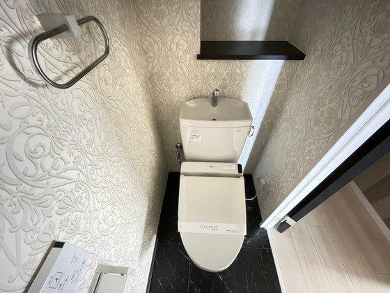 トイレ　※別部屋の写真です