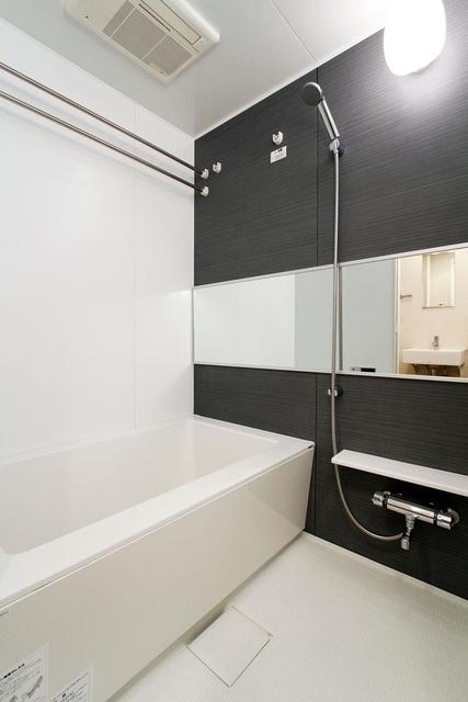 バス・シャワールーム　※写真は同タイプ住戸です。
