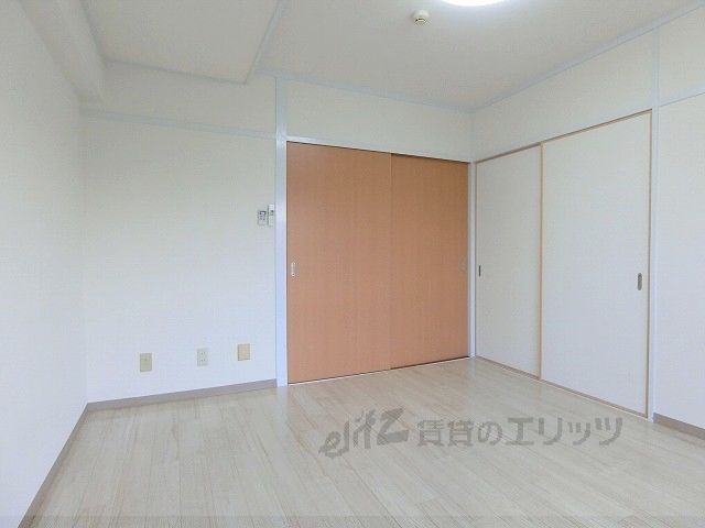 居室・リビング　洋室