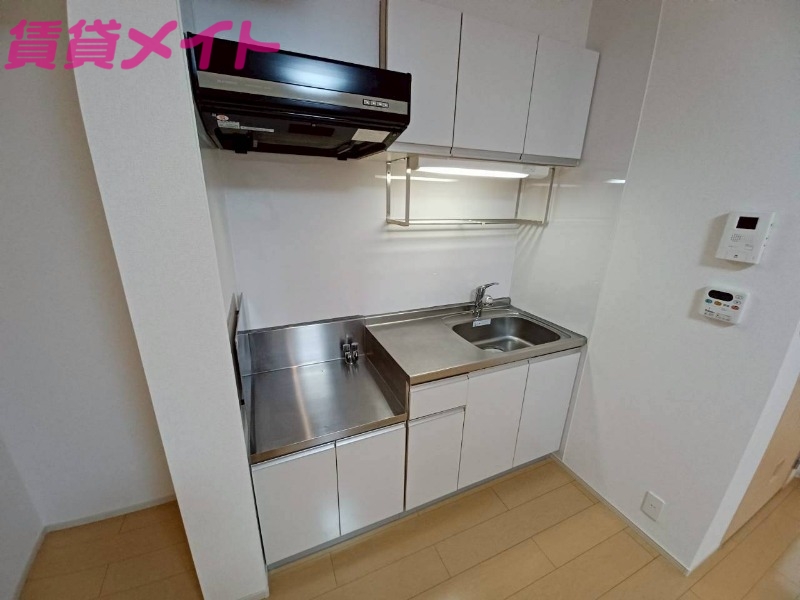 キッチン　同型参考写真