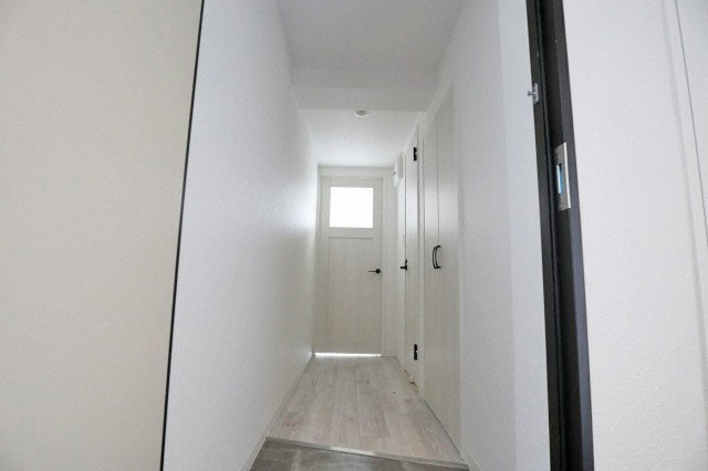 玄関　広々とした玄関です！