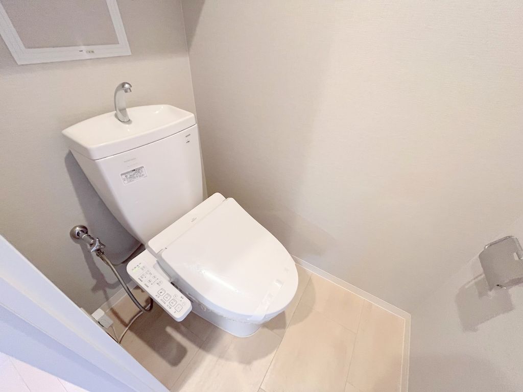 トイレ　トイレ