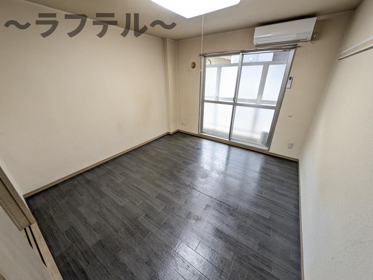 居室・リビング　別号室イメージ写真