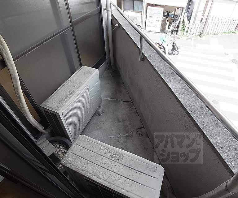 バルコニー　バルコニー