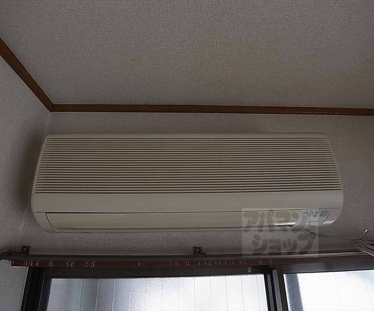 その他設備　エアコン装備