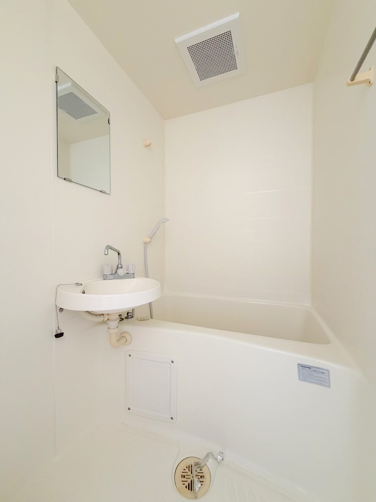 バス・シャワールーム　ハイツ浮田