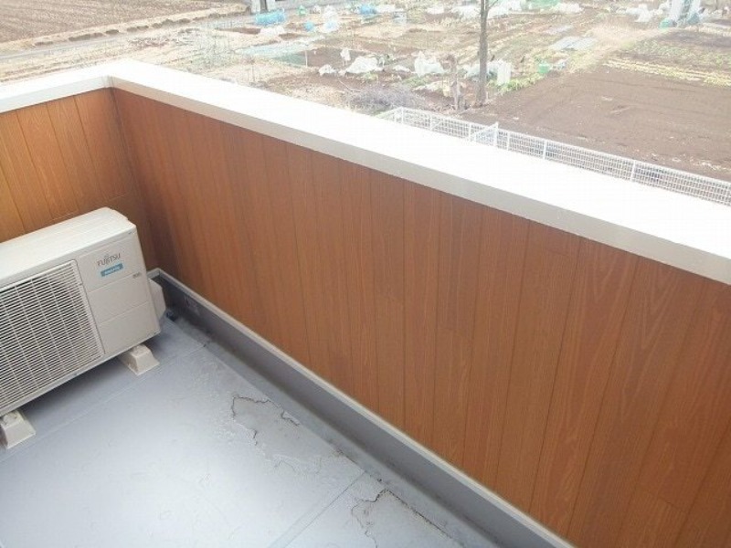 バルコニー　図面と現状に相違がある場合には現状を優先