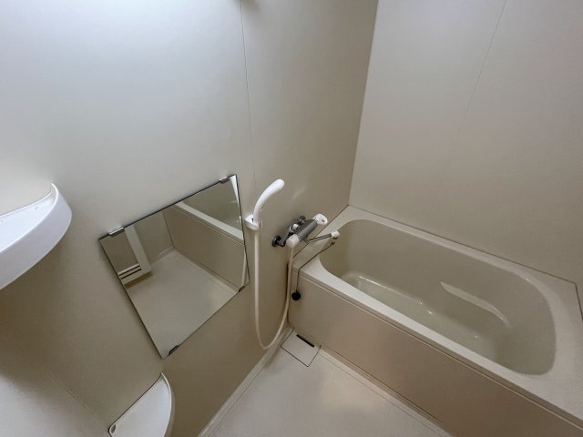バス・シャワールーム　同仕様写真