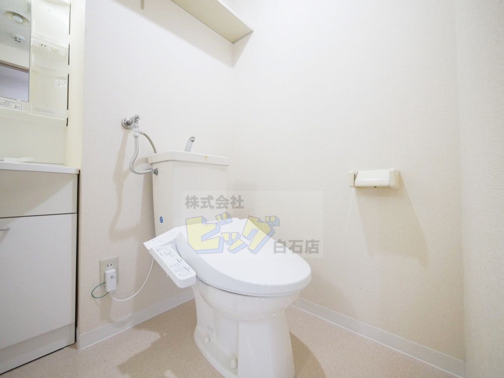 トイレ　ウォシュレット完備しています♪