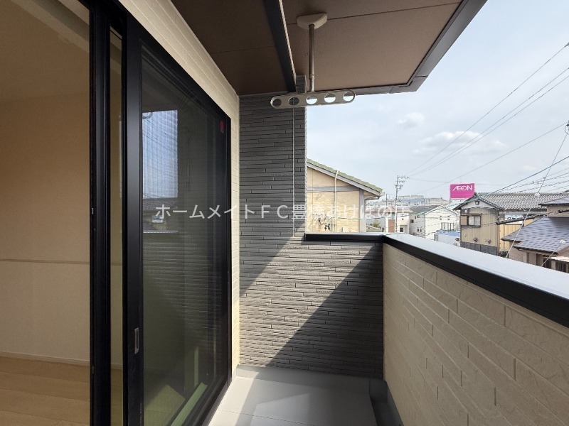 バルコニー　同型完成モデル