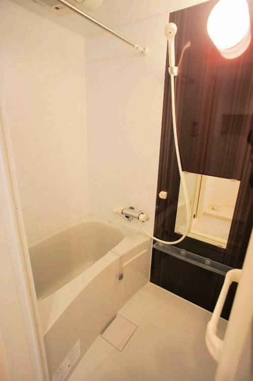 バス・シャワールーム　別号室イメージ