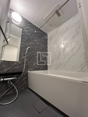 バス・シャワールーム　RJR堺筋本町タワー　浴室