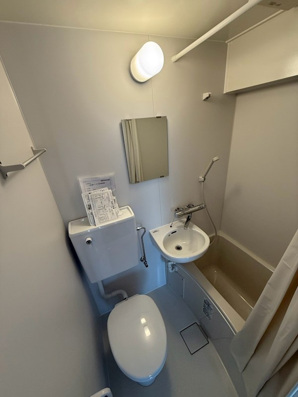 バス・シャワールーム