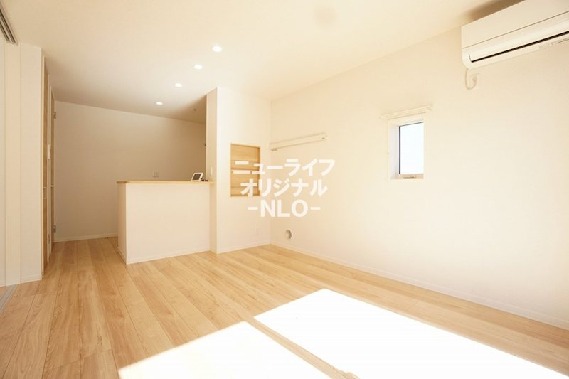 居室・リビング　※同タイプ別室参照、現況優先致します。