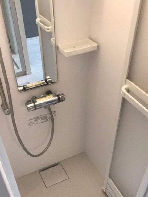 バス・シャワールーム　シャワールーム