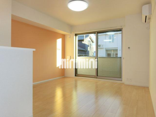 居室・リビング　エアコン完備の快適なお部屋。