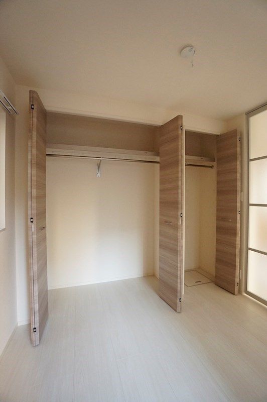 収納　ルマ・ワーワ　文京区本郷2