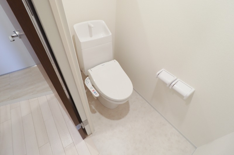 トイレ　図面と現状に相違がある場合には現状を優先