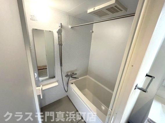 バス・シャワールーム　(参考)同マンション同間取り他部屋の写真