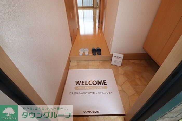 玄関　※別号室参考写真です