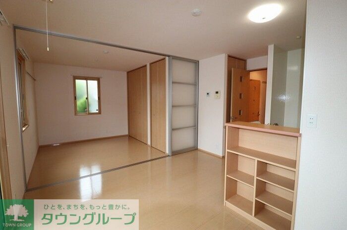 居室・リビング　※別号室参考写真です