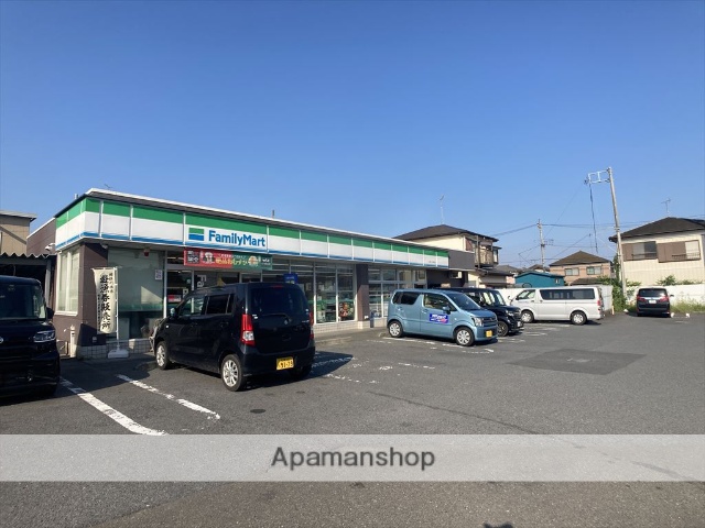 コンビニ　ファミリーマート（コンビニ）まで2956m