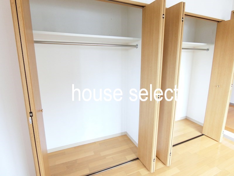 収納　バストイレ別