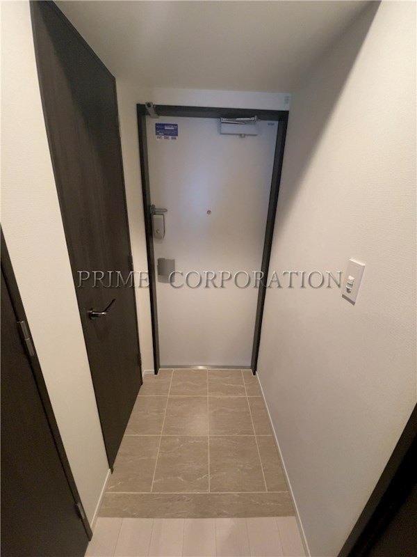 玄関　※参考写真※