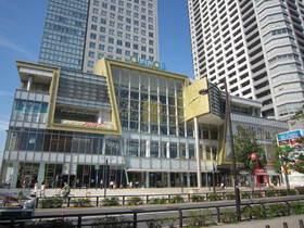 ショッピングセンター　オリナス（ショッピングセンター）まで700m