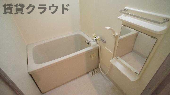 バス・シャワールーム　日々の疲れを癒すお風呂付です