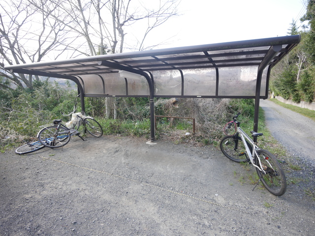 その他共有部分　★敷地内に屋根付の駐輪場がございます★