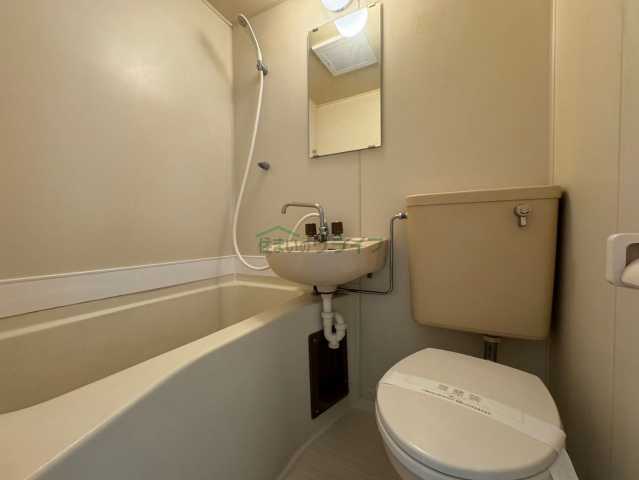 バス・シャワールーム　別部屋参考写真