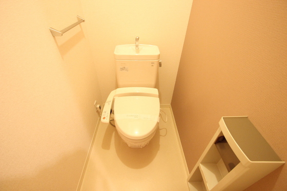 トイレ　※別部屋の写真です
