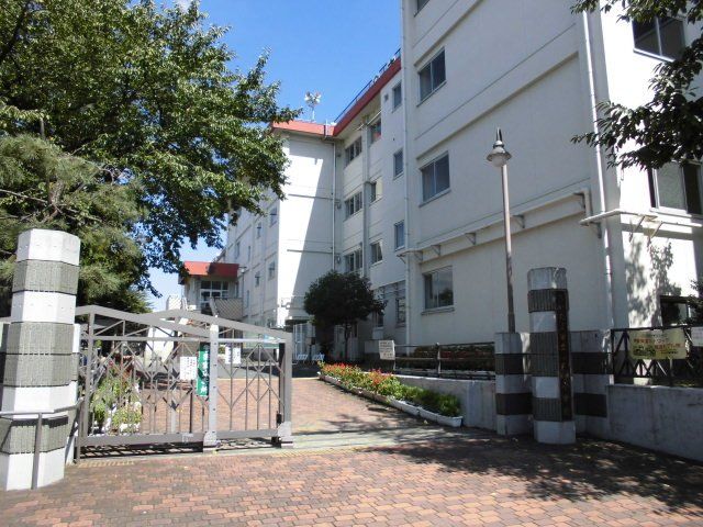小学校　さいたま市立文蔵小学校（小学校）まで439m