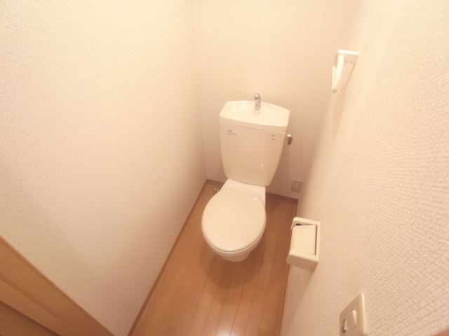 トイレ　トイレです。