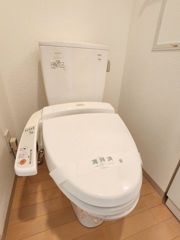 トイレ　ラ・エテルノ横浜関内＊別部屋参考