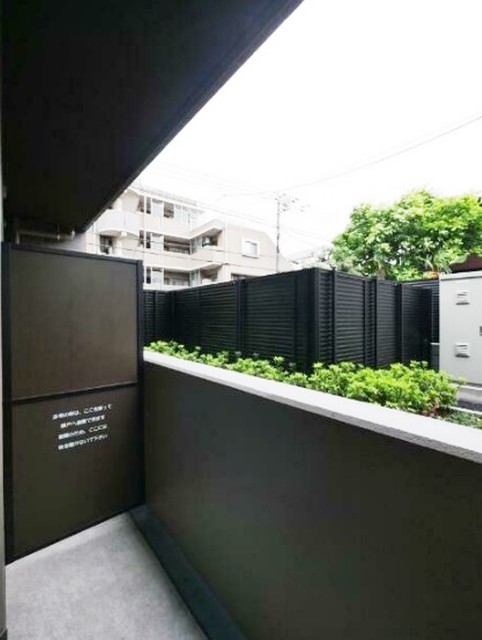 バルコニー　別部屋同仕様タイプ