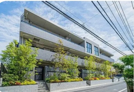 建物外観　外観は落ち着いています
