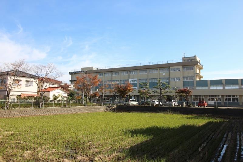 中学校　新潟市立大形中学校（中学校）まで2214m