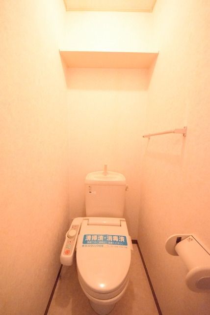 トイレ　☆ウォシュレット付きです☆