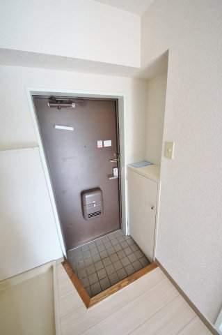 玄関　他号室参考写真