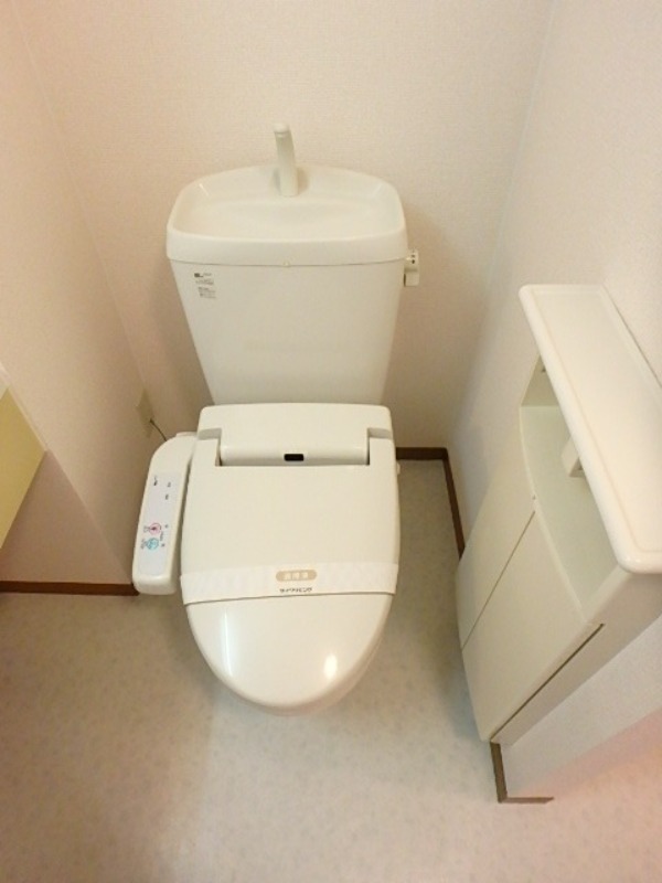 トイレ　図面と現状に相違がある場合には現状を優先