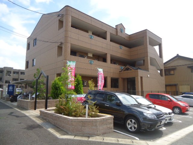 建物外観　外観写真（昼）
