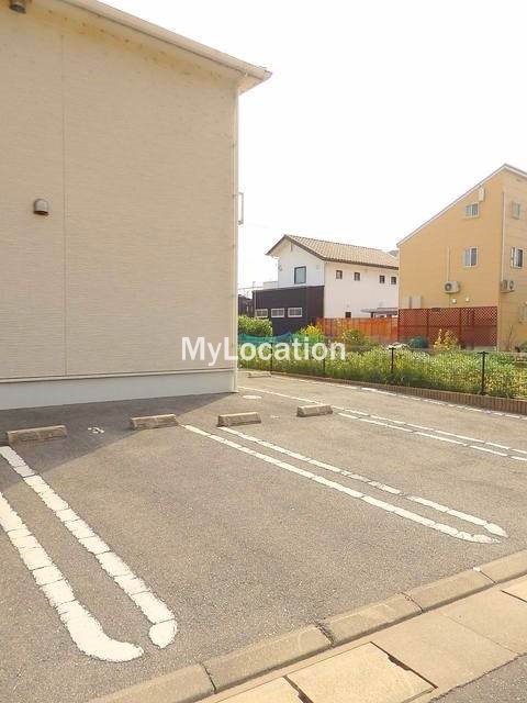 駐車場　☆敷地内に駐車場があります☆