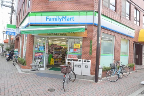 コンビニ　ファミリーマート 関目三丁目店（コンビニ）まで284m