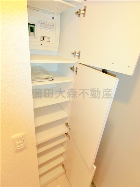 その他設備　玄関収納